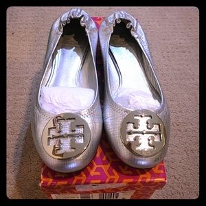 Tory Burch reva flats 8.5 silver